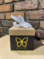 Load image into Gallery viewer, Glass Butterfly - White
