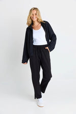Load image into Gallery viewer, Betty Basics Milla Travel Jogger - Black