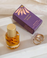 Load image into Gallery viewer, Stray Willow Essential Oil Perfume - Velvet Ruse