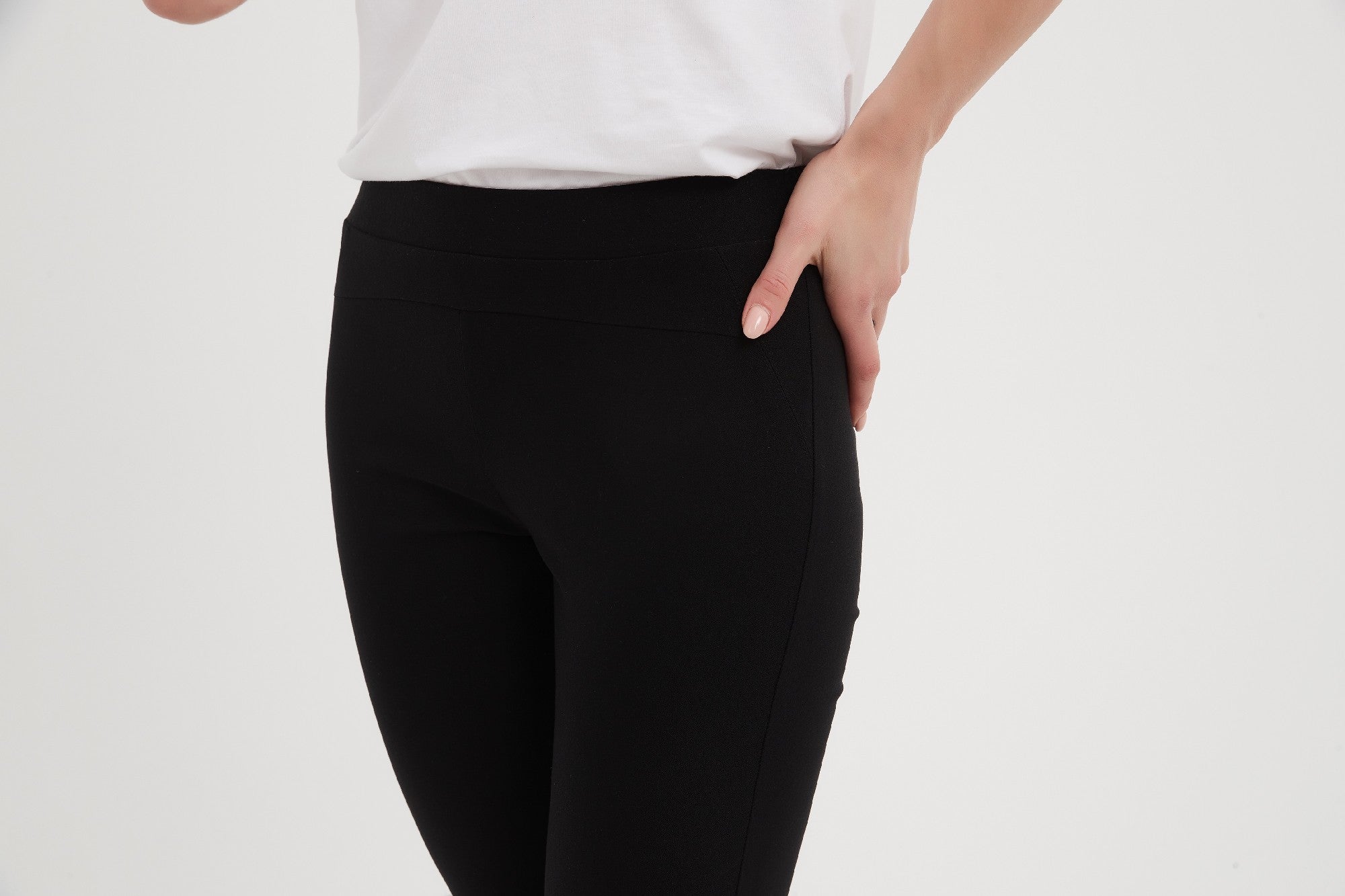 Tirelli Straight Pant - Black [CLR:BLACK SZ:8]