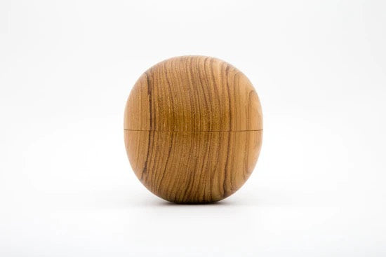 Only Orb Teak Orb & Candle Orenda - Saffron & Labdanum