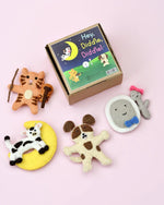 Load image into Gallery viewer, Tara Treasures Felt Finger Puppet Set of 4 - Hey Diddle Diddle
