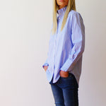 Load image into Gallery viewer, Who&#39;s Charlie Lottie Stripe Poplin Shirt - Azure &amp; White [CLR:AZURE &amp; WHITE SZ:XS]
