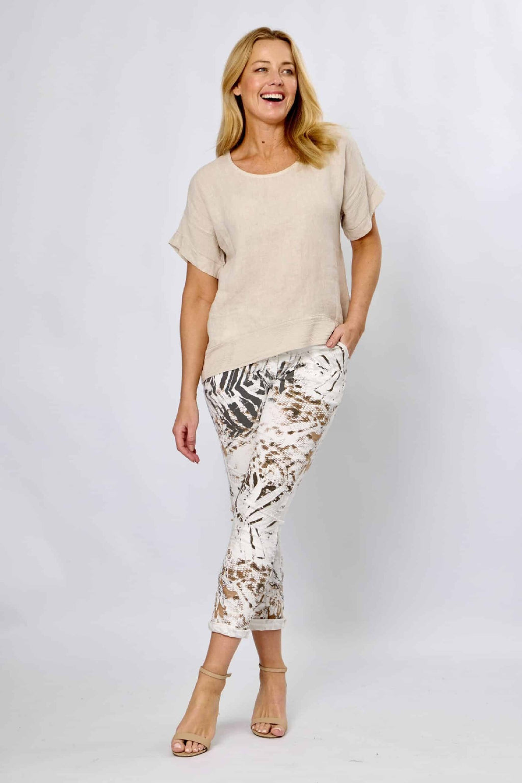 La Strada Collection Linen Mesh Panel Top - Beige [SZ:S]