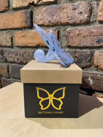 Load image into Gallery viewer, Glass Butterfly - Blue
