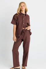 Load image into Gallery viewer, Betty Basics Quinn Cotton Jogger - Chocolate [SZ:8]
