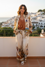 Load image into Gallery viewer, Amici Made In Italy Kara Silk Zip Bomber - Dolci Vita Camello [SZ:O/S]

