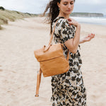 Load image into Gallery viewer, Dusky Robin Neve Backpack - Brown
