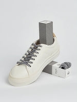 Load image into Gallery viewer, Sliwils Shoelaces - Jazzrythmic Black &amp; White

