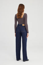 Load image into Gallery viewer, Cup of Joe Denim Nova Wide Straight - Raw L30 [SZ:26]
