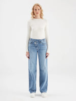 Load image into Gallery viewer, Cup of Joe Denim Cora Relaxed Straight Jeans - Medium Blue (L01-30" length) [SZ:26 (Size 8)]
