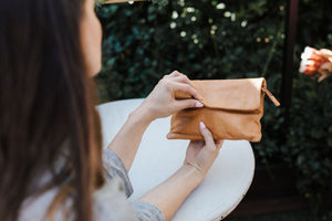 Dusky Robin Lucie Bag/Clutch - Sand