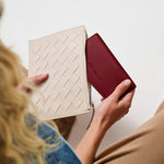 Load image into Gallery viewer, Fox and Leo The Swallet - Burgundy
