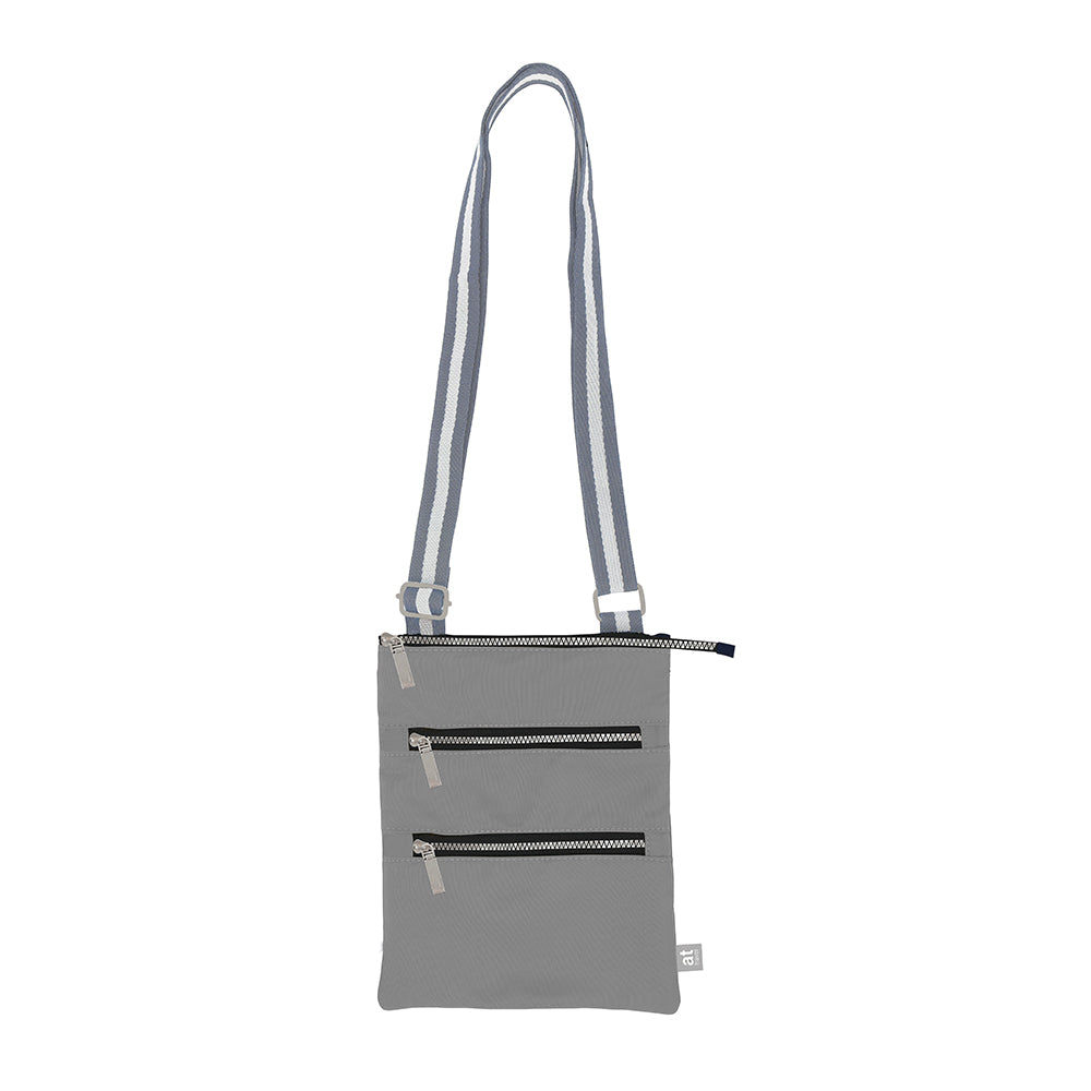 AT Travel 3 Zip Bag - Grey