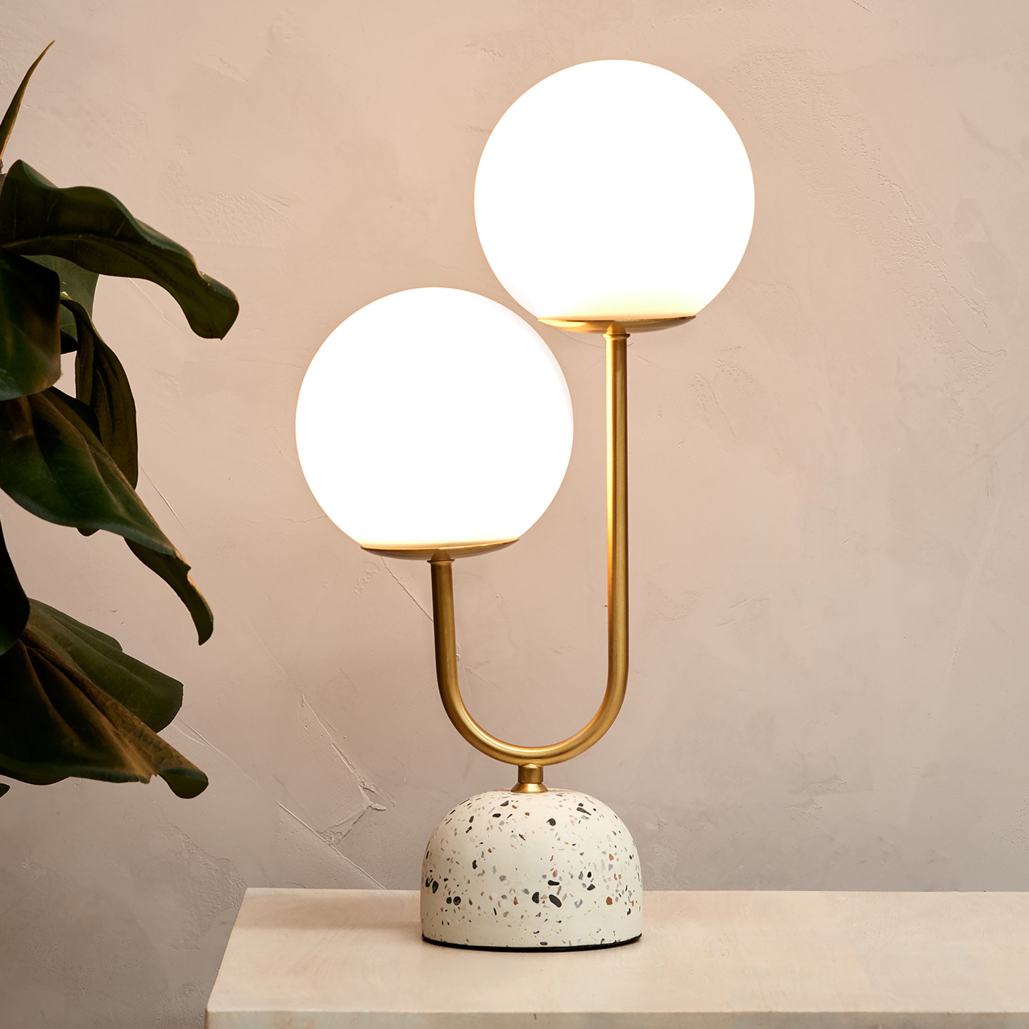 Tivoli Table Lamp 51cm - White/Gold