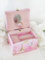 Load image into Gallery viewer, Pink Poppy Musical Jewellery Box - Claris The Chicest Mouse In Paris Pearl (On The Bridge of Avignon)
