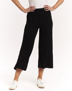 Load image into Gallery viewer, Betty Basics Faye Flared Pants - Black
