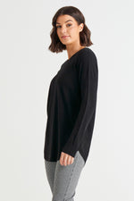 Load image into Gallery viewer, Betty Basics Sophie Lightweight Relaxed Knit Jumper - Black [CLR:BLACK SZ:8]
