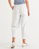 Load image into Gallery viewer, Betty Basics Parker Pant - White
