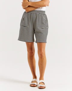 Betty Basics Harvard Short - Cream & Black Stripe [CLR:CREAM & BLACK STRIPE SZ:10]