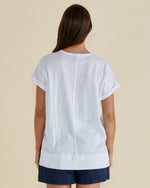 Load image into Gallery viewer, Betty Basics Shirley Short Sleeve Tee - White [SZ:6]
