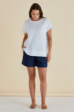 Load image into Gallery viewer, Betty Basics Shirley Short Sleeve Tee - White [SZ:6]
