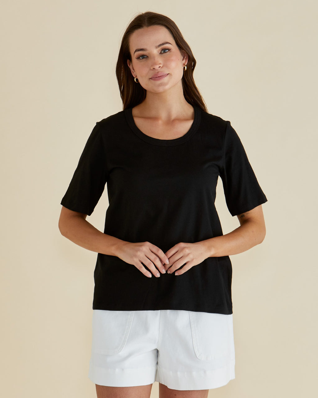 Betty Basics Riley Tee - Black [SZ:8]