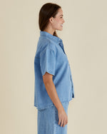 Load image into Gallery viewer, Betty Basics Saffra Short Sleeve Denim Shirt [CLR:MEDIUM WASH BLUE DENIM SZ:8]
