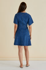 Load image into Gallery viewer, Betty Basics Fiori Denim Dress [CLR:MID WASH BLUE DENIM SZ:8]

