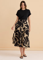 Load image into Gallery viewer, Betty Basics Ayden Dress - Monochrome Floral [SZ:8]
