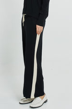 Load image into Gallery viewer, Betty Basics Makenna Knit Pant - Black [SZ:6]
