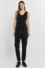 Load image into Gallery viewer, Betty Basics Noelle Jogger - Black [SZ:6]
