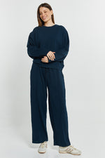 Load image into Gallery viewer, Betty Basics Elona Top - Navy [SZ:6]
