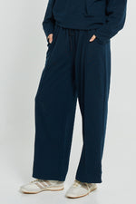 Load image into Gallery viewer, Betty Basics Elona Jogger - Navy [SZ:8]
