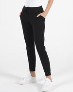 Load image into Gallery viewer, Betty Basics Heidi Pant - Black [SZ:8]
