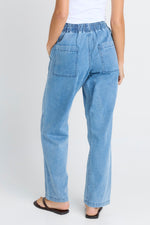 Load image into Gallery viewer, Betty Basics Quinn Cotton Jogger - Blue Medium [SZ:8]
