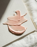 Load image into Gallery viewer, Stray Willow Facial Mask - Peach Tea
