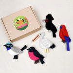 Load image into Gallery viewer, Tara Treasures Felt Finger Puppet Set of 5 - Australian Colourful Birds
