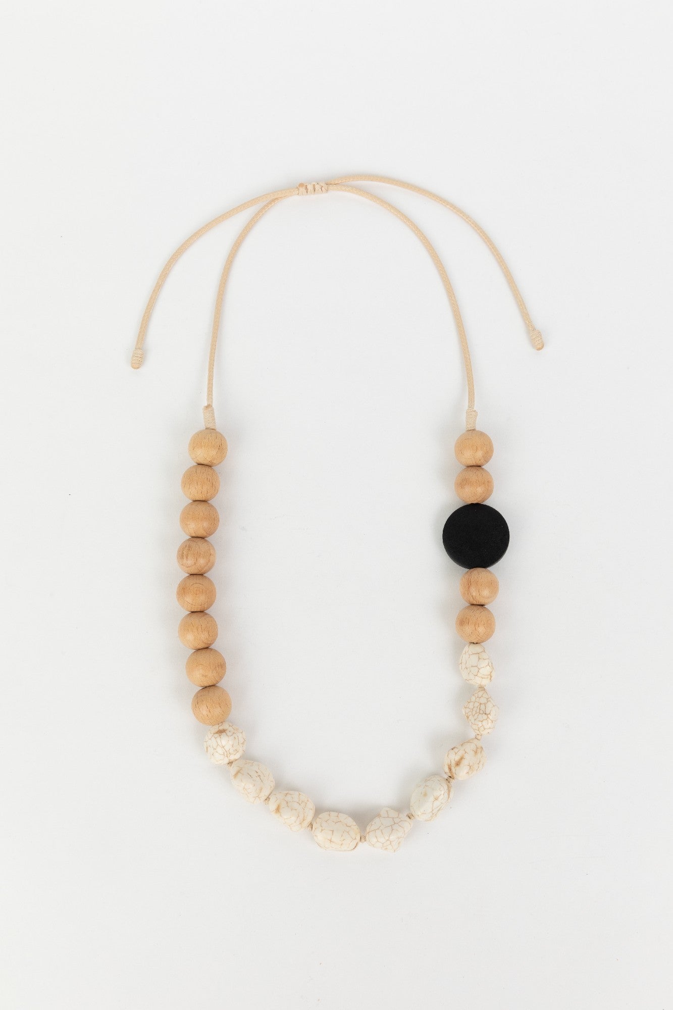 Holiday Robe Necklace - Natural/Black