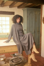Load image into Gallery viewer, The Shanty Corporation Lucerne Cardi - Charcoal [SZ:S/M]
