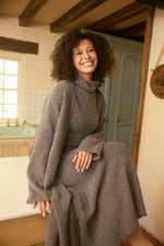 Load image into Gallery viewer, The Shanty Corporation Lucerne Cardi - Charcoal [SZ:S/M]
