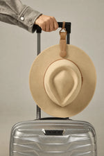 Load image into Gallery viewer, Klipsta FLEX Magnetic Clip - Tan

