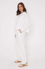 Load image into Gallery viewer, Alexandra Australia Emby Long Sleeve Top - White [SZ:XS/8]
