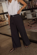 Load image into Gallery viewer, Alexandra Australia Stellan Pant - Black [SZ:XS/8]
