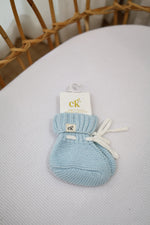 Load image into Gallery viewer, Confetti Kidz Baby Knit Booties - Traditional Blue (0-6 Months)
