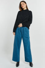 Load image into Gallery viewer, Betty Basics Carlin Knit Sweater - Black
