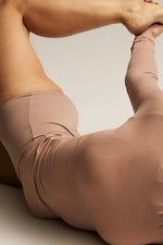 Load image into Gallery viewer, Paire Foundation Thermal LONG SLEEVE - Latte [CLR:LATTE SZ:XS-M]
