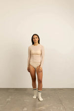 Load image into Gallery viewer, Paire Foundation Thermal LONG SLEEVE - Nude [CLR:NUDE SZ:XS-M]
