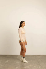 Load image into Gallery viewer, Paire Foundation Thermal LONG SLEEVE - Nude [CLR:NUDE SZ:XS-M]
